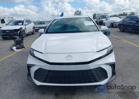 2025 Toyota Camry Se из США, поврежденный, VIN 4T1DAACK5SU048926